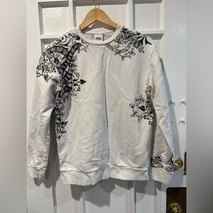 Zara White Sweatshirt with Black Floral Design